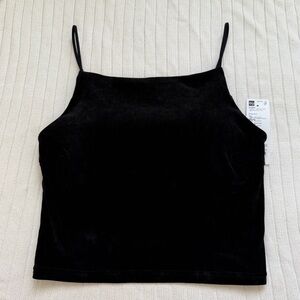 GU Bra-Feel Velour Cropped Camisole 09 Black Medium